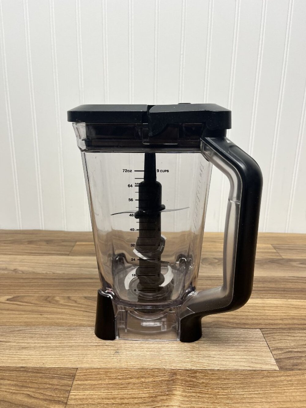 Ninja 72 oz Blender Pitcher w/ Lid Blades BL610 BL710WM Bl740 CO610B CO650B OEM